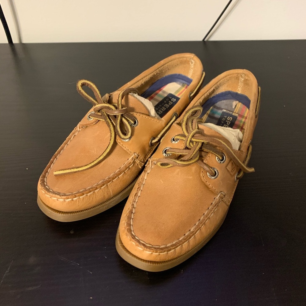 Sperry’s size 5.5 women